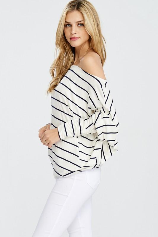 "Set On You" Knit Top (Off White)