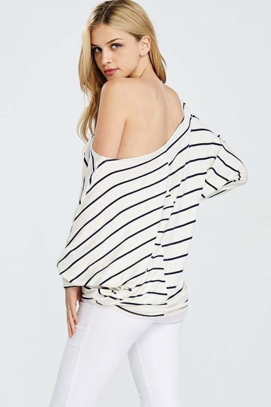 "Set On You" Knit Top (Off White)