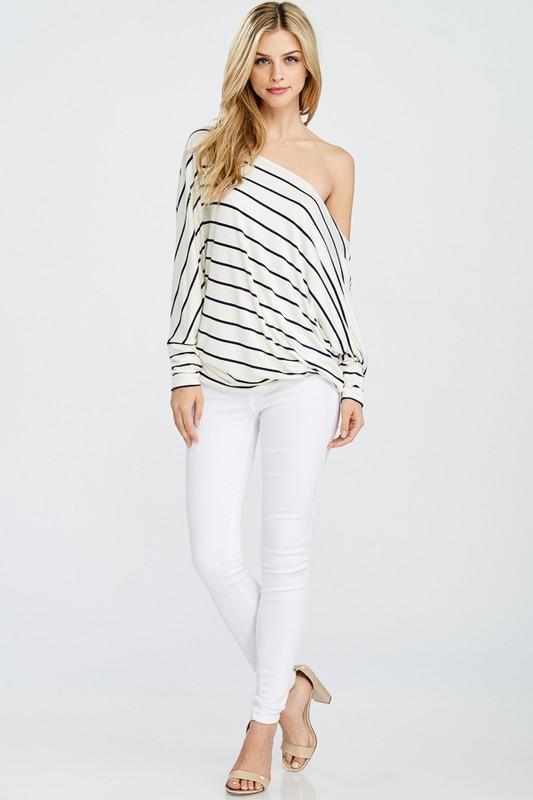 "Set On You" Knit Top (Off White)