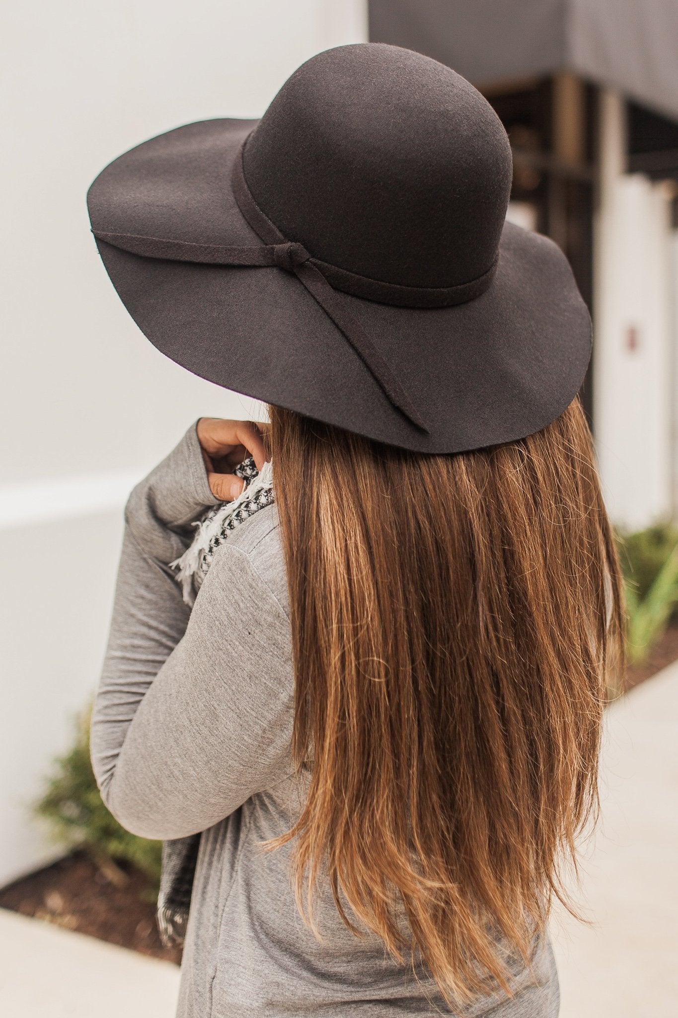 "The Fall Trend" Floppy Hat (Black)