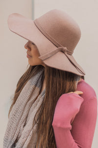 "The Fall Trend" Floppy Hat (Taupe)