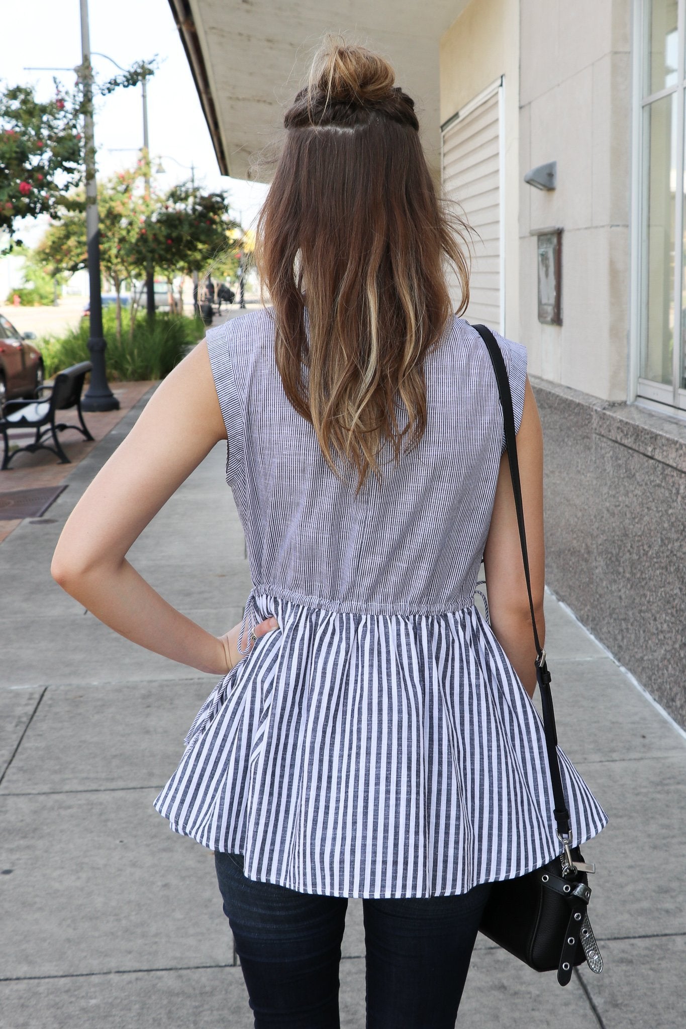 "Chic Like Me" Tunic Top (Charcoal)