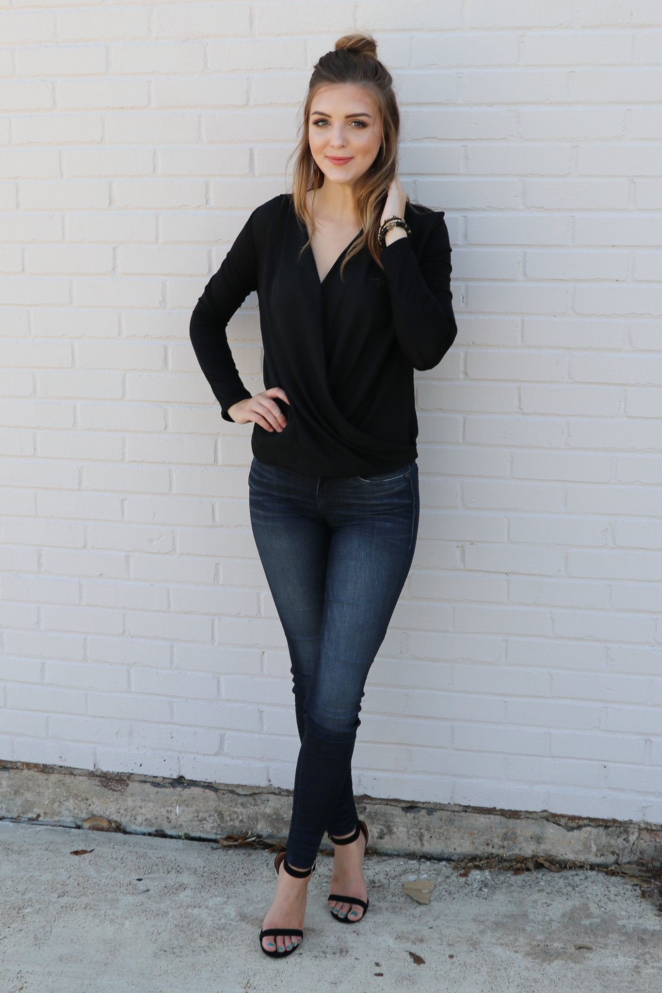 "Day To Night" Knit Top (Black)