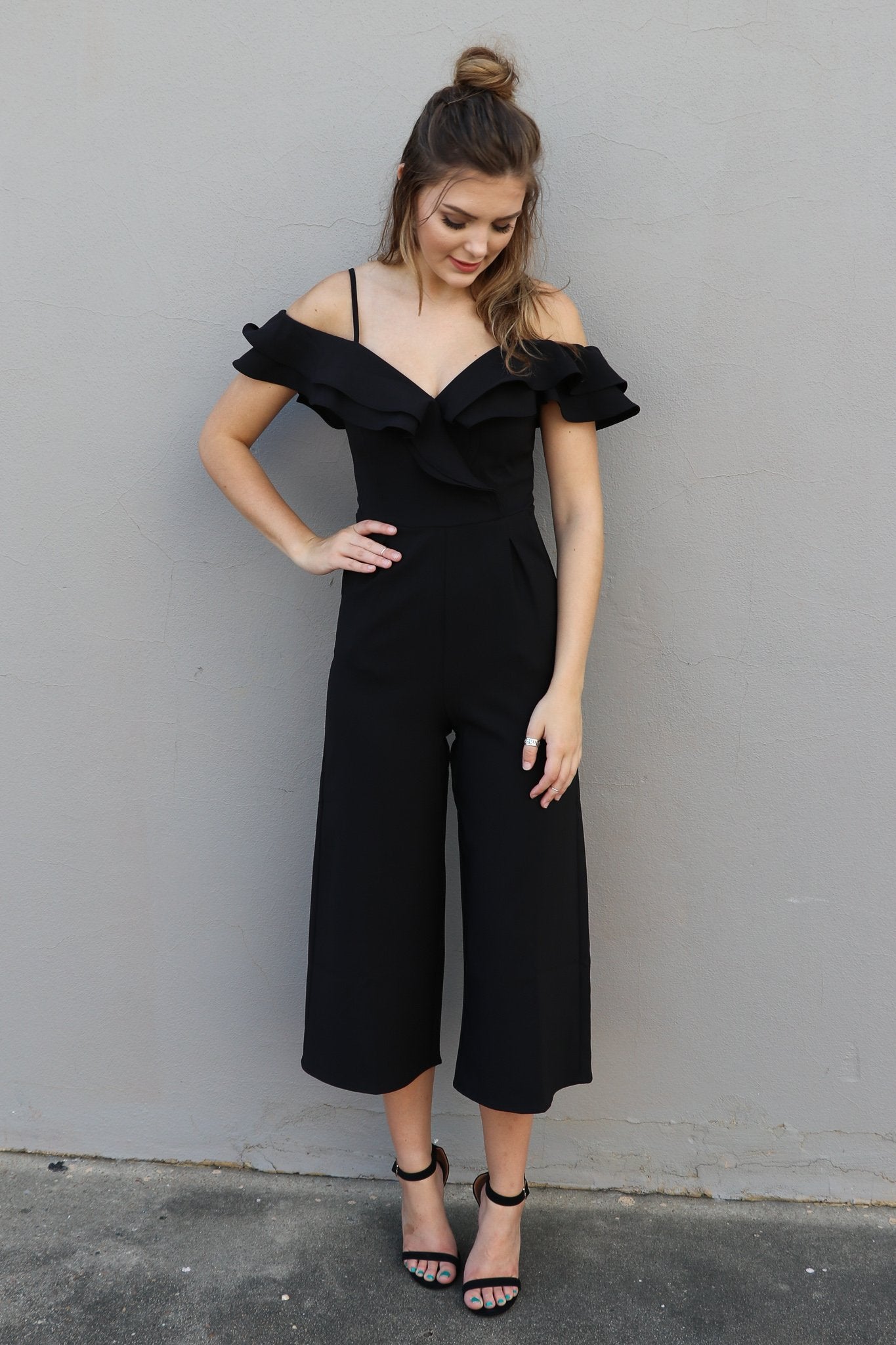 "The Style Icon" Ruffle Jumpsuit (Black)