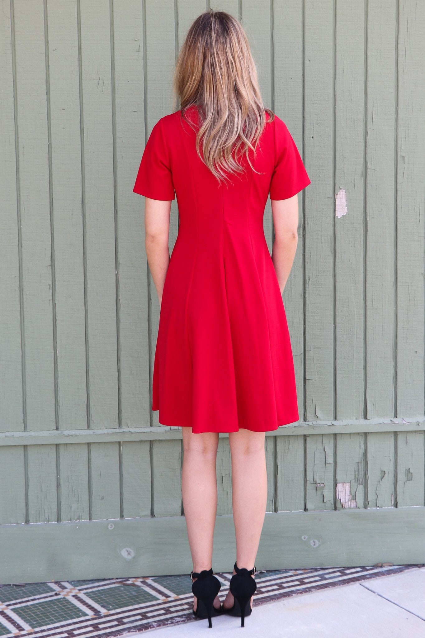 "She's Got Class" Flare Dress (Red)